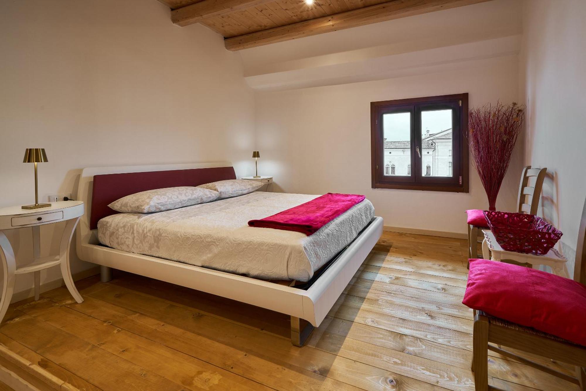 Attico Di Piazza Cima Apartment Conegliano Cameră foto